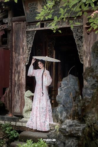 Vợ Chồng Ca Sĩ Hồ Quang Hiếu8