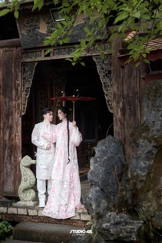 Vợ Chồng Ca Sĩ Hồ Quang Hiếu12