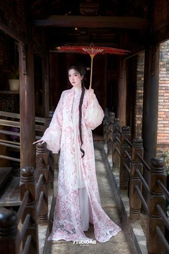 Vợ Chồng Ca Sĩ Hồ Quang Hiếu6