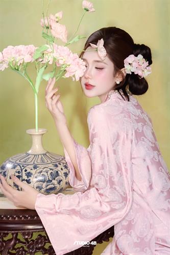 NHƯ HOA6