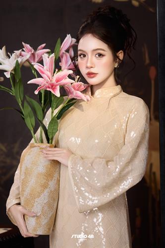 HOÀNG KIM12