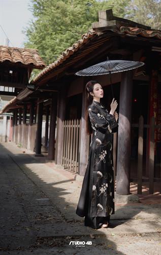 CỔ TRẤN8