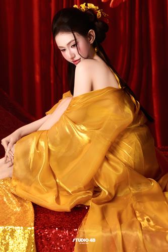 HOÀNG MAI8