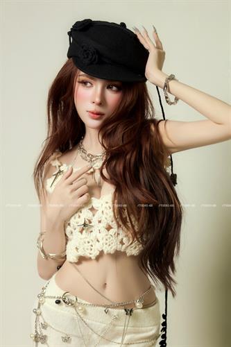 LADY5